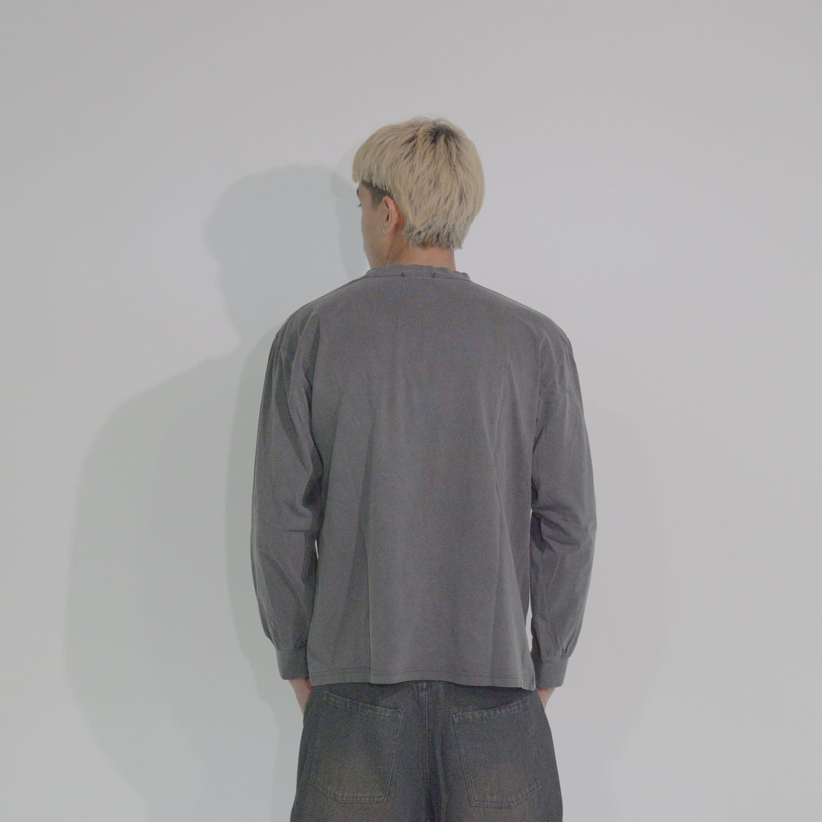長袖Tシャツ