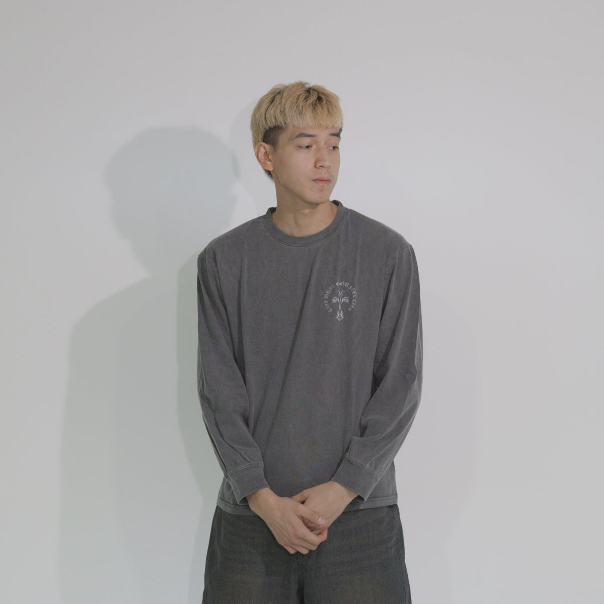 長袖Tシャツ