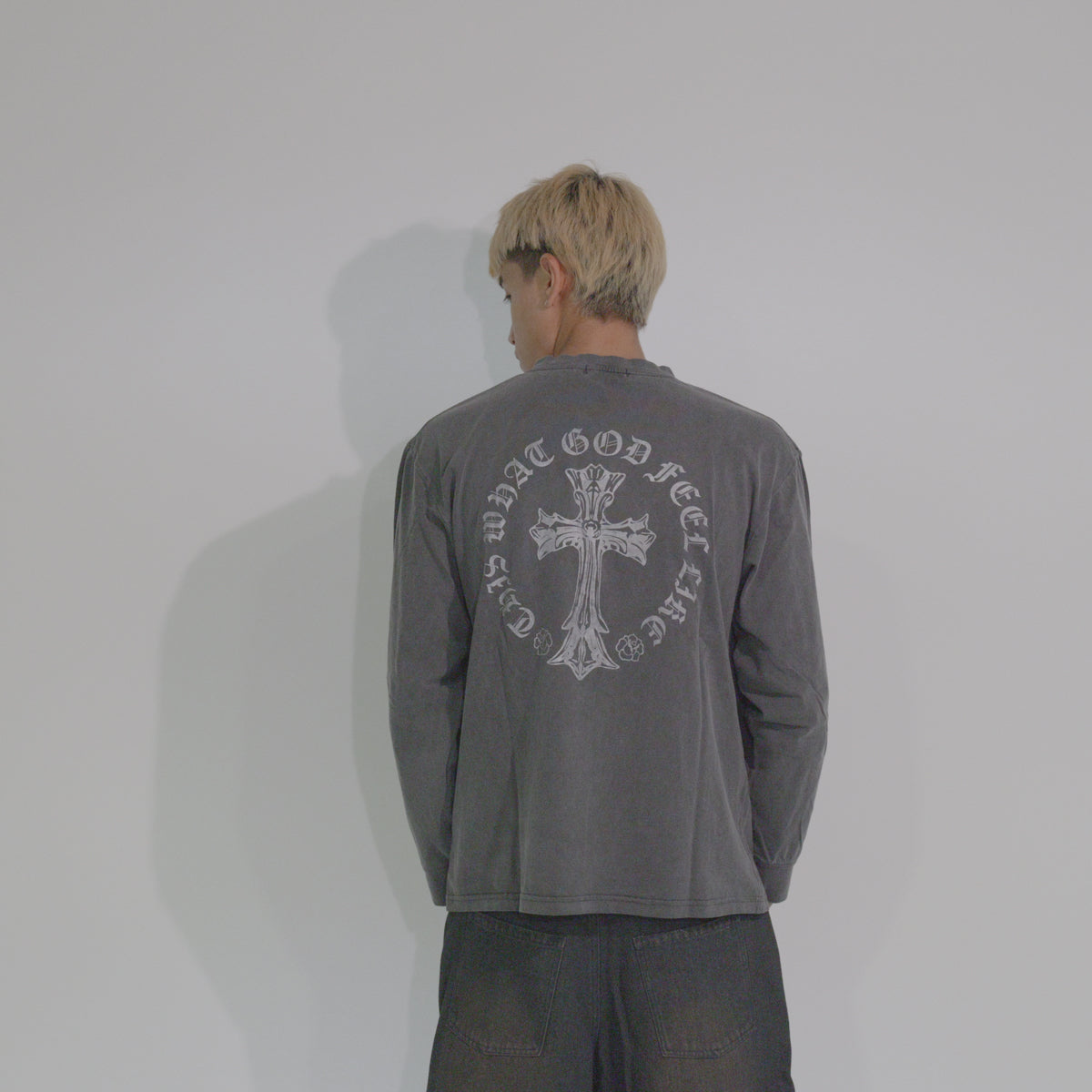 長袖Tシャツ