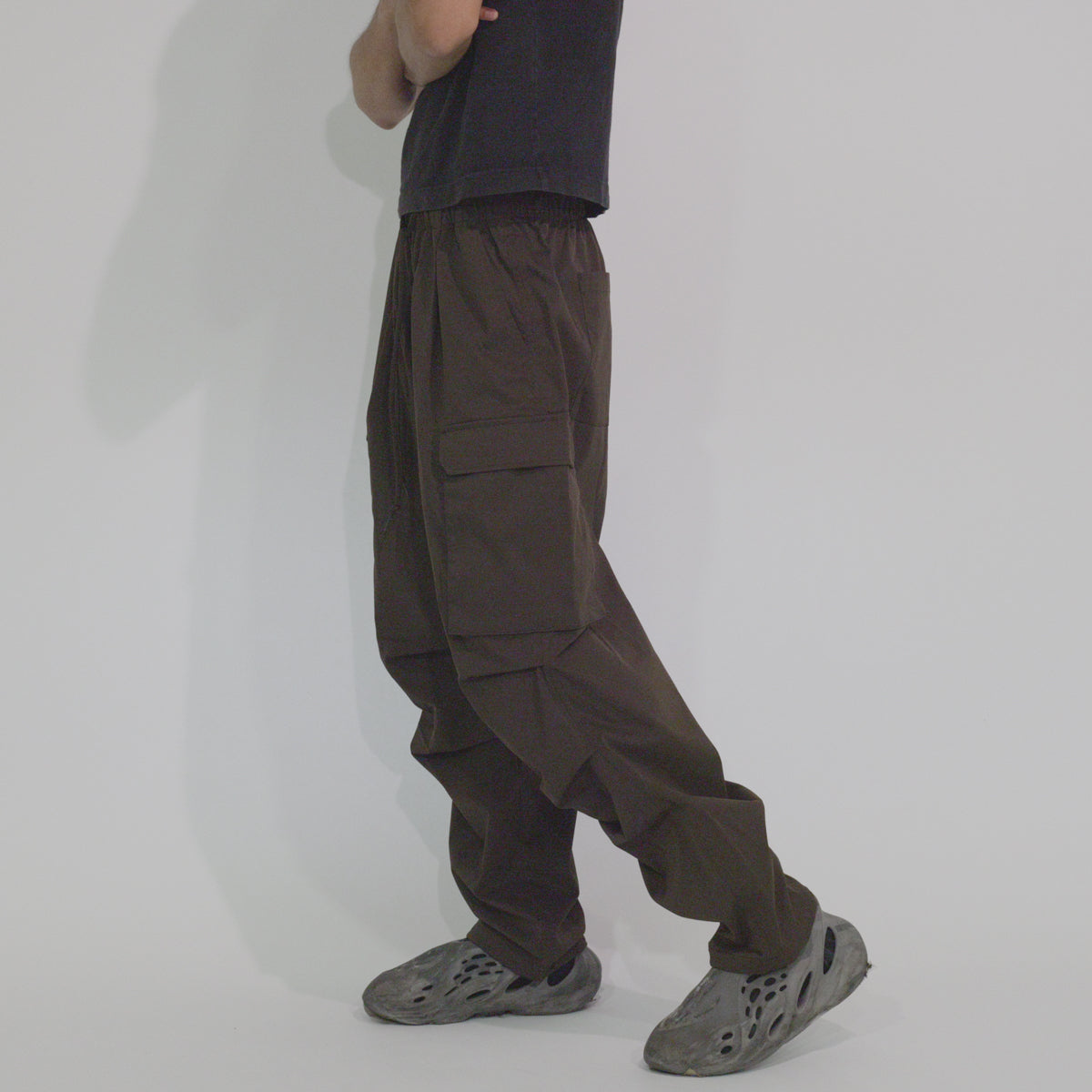 ナチュラルストレッチカーゴパンツ