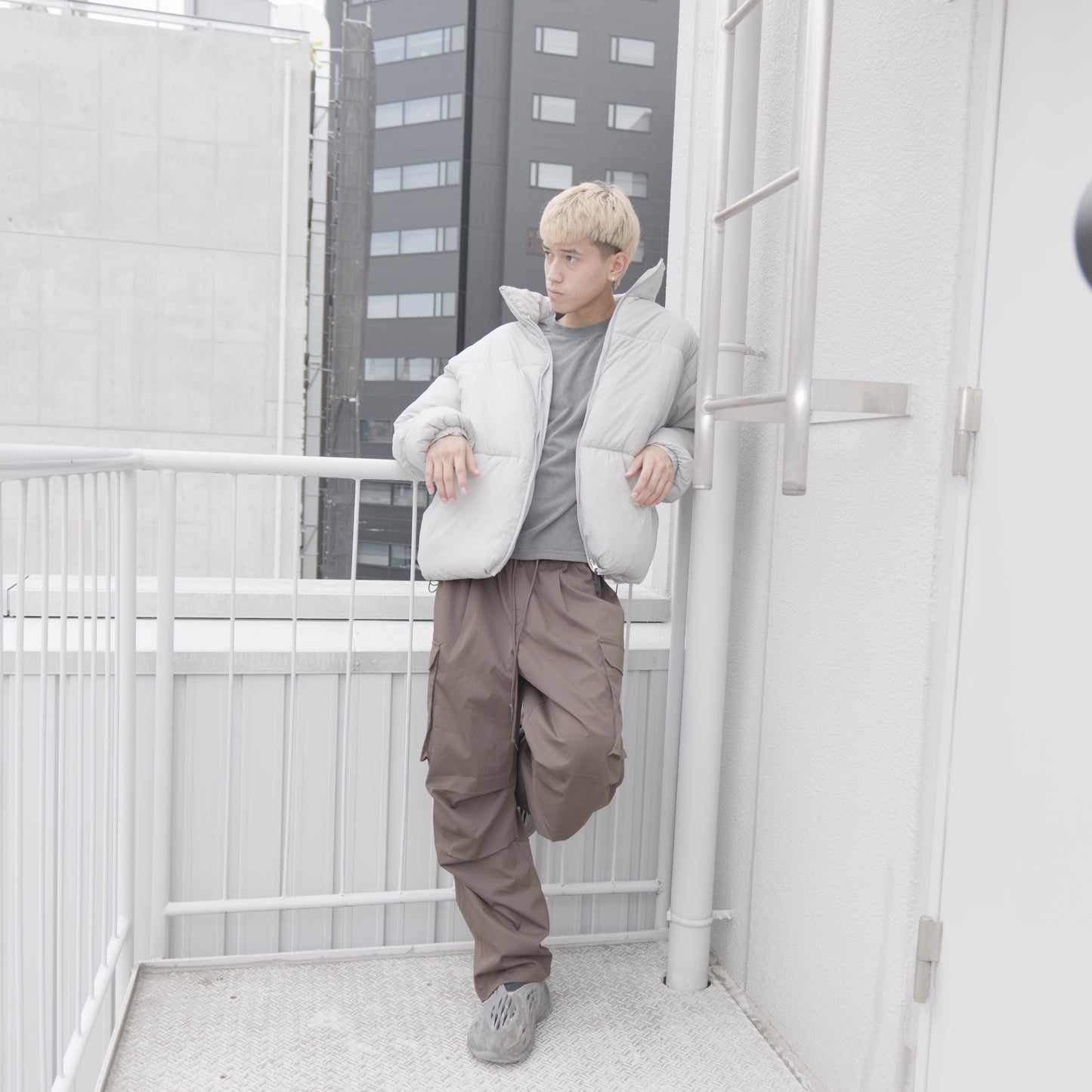 ナチュラルストレッチカーゴパンツ