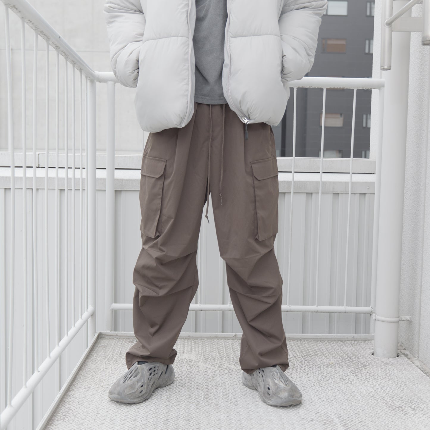 ナチュラルストレッチカーゴパンツ