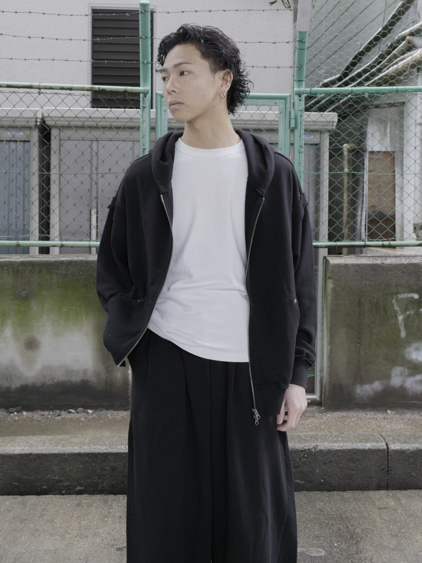裏毛ジップパーカー
