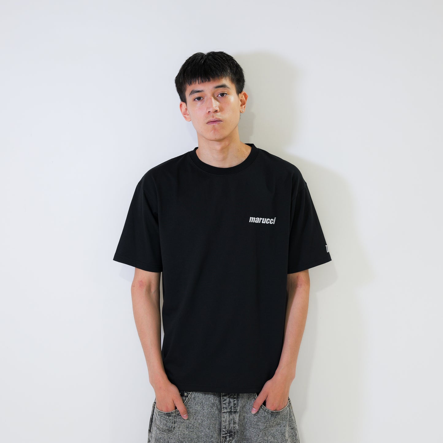 marucci  ロゴ刺繍Tシャツ